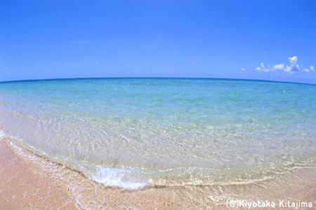 003ビーチ：小浜島の海